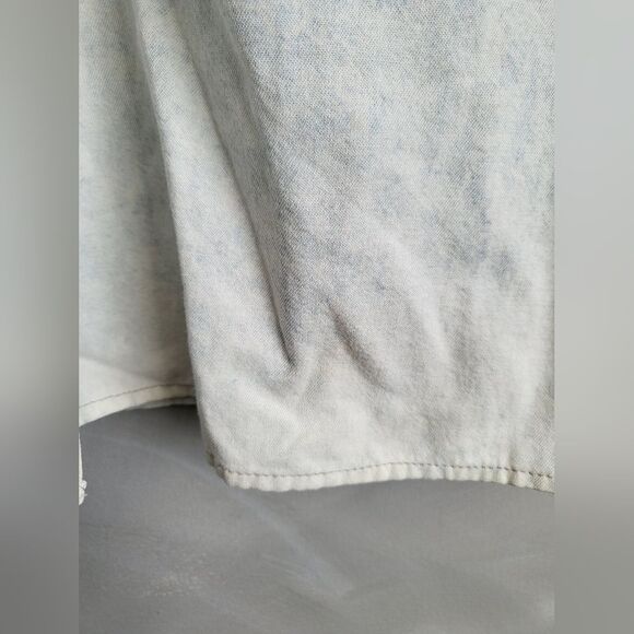 Vintage Jordache Light Acid Wash Denim 3D Bow Button Down Top Sz L - Picture 5 of 11